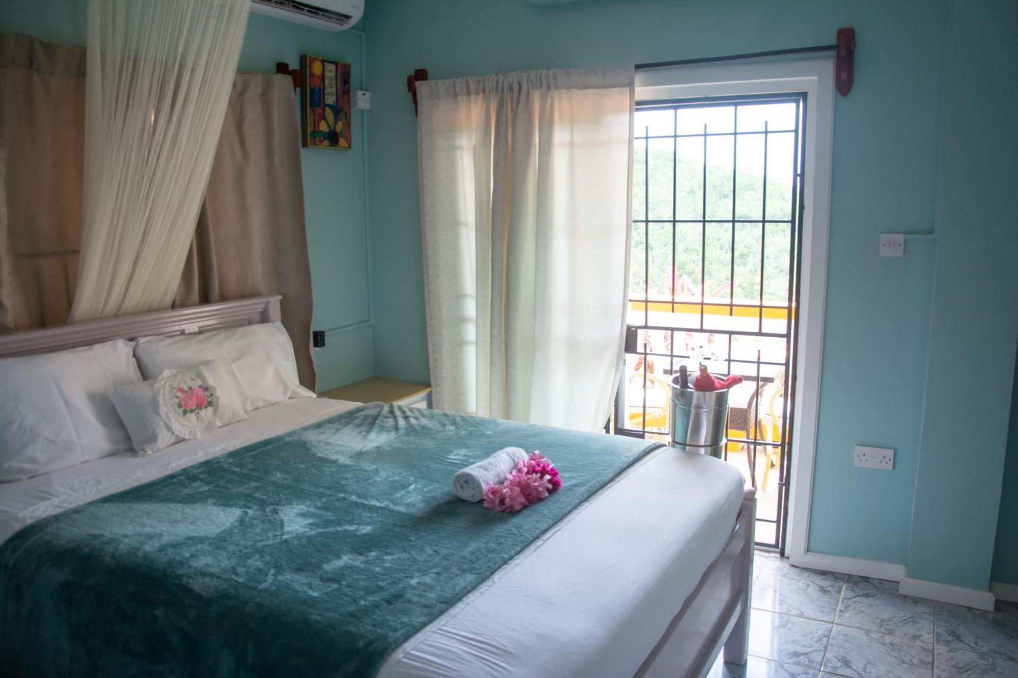 Mountain View Apartments โกรส อิส์ลีต ภายนอก รูปภาพ
